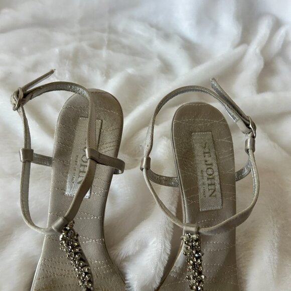 St. John Silver Jeweled Heels Womens Size 7 Strappy Adjustable Made in Italy VTG - Picture 4 of 10
